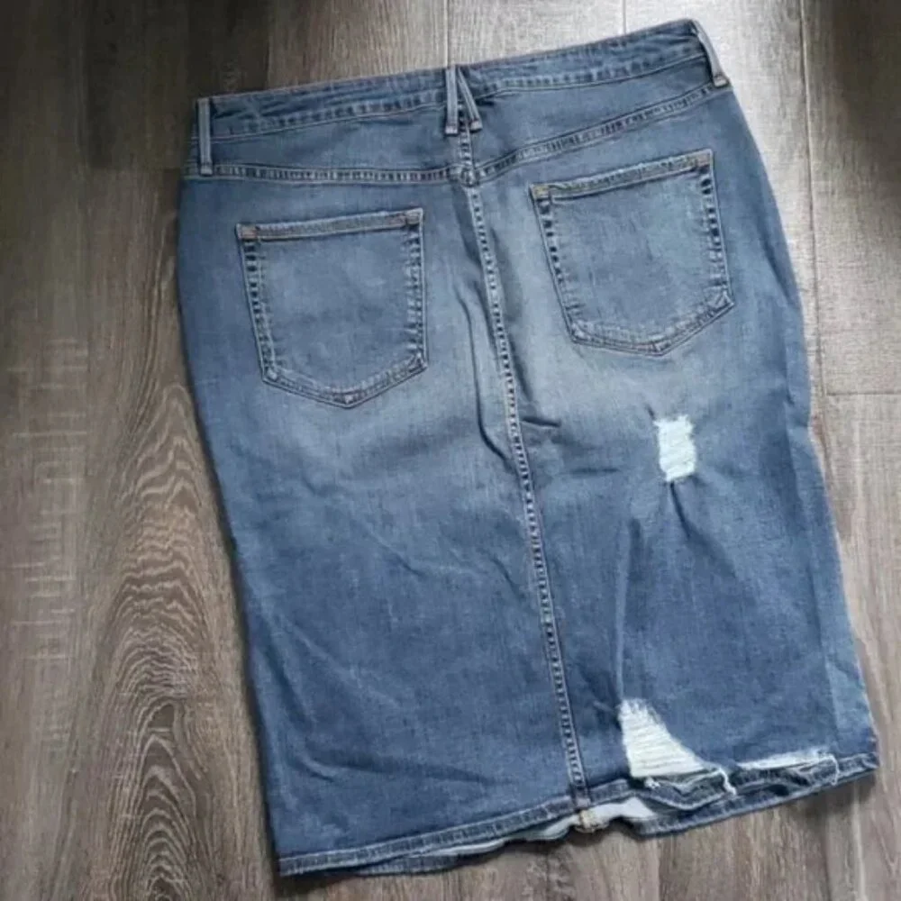 Good American high waisted Denim Midi Pencil Skirt